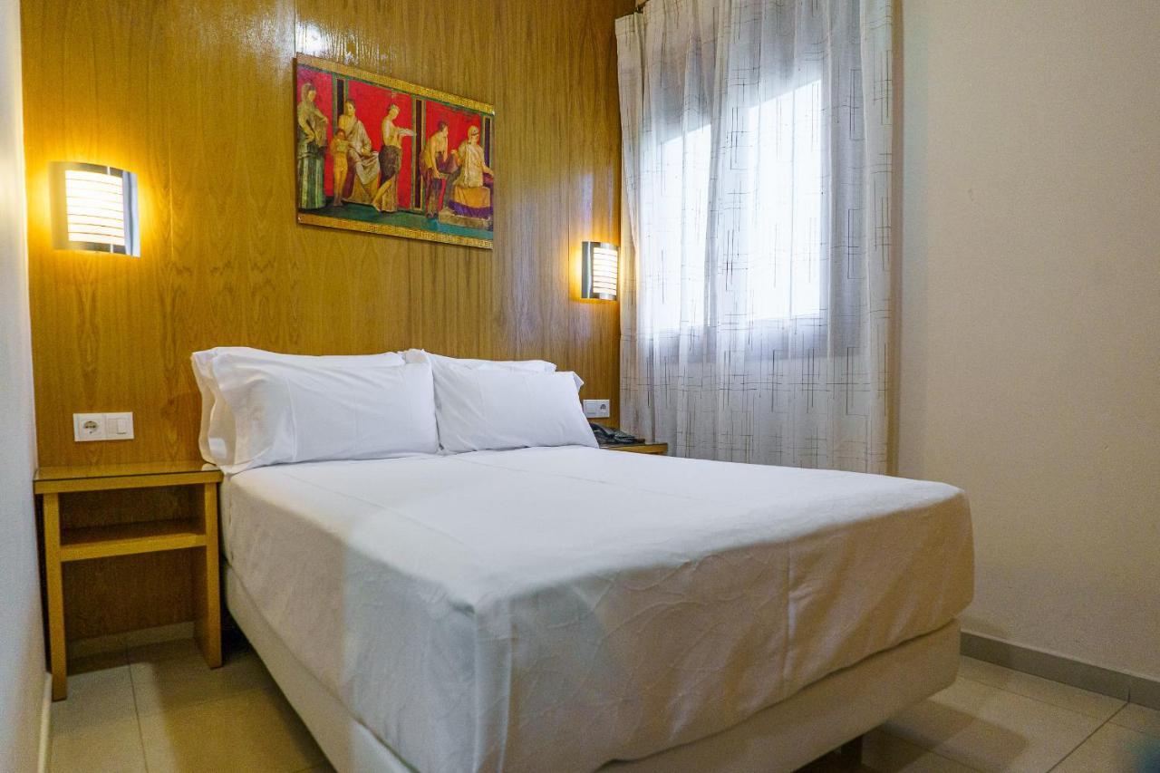 Hostal Acueducto Los Milagros ميريذا المظهر الخارجي الصورة