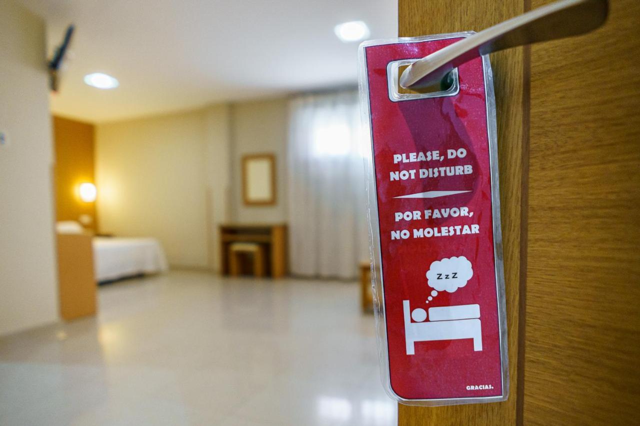 Hostal Acueducto Los Milagros ميريذا المظهر الخارجي الصورة