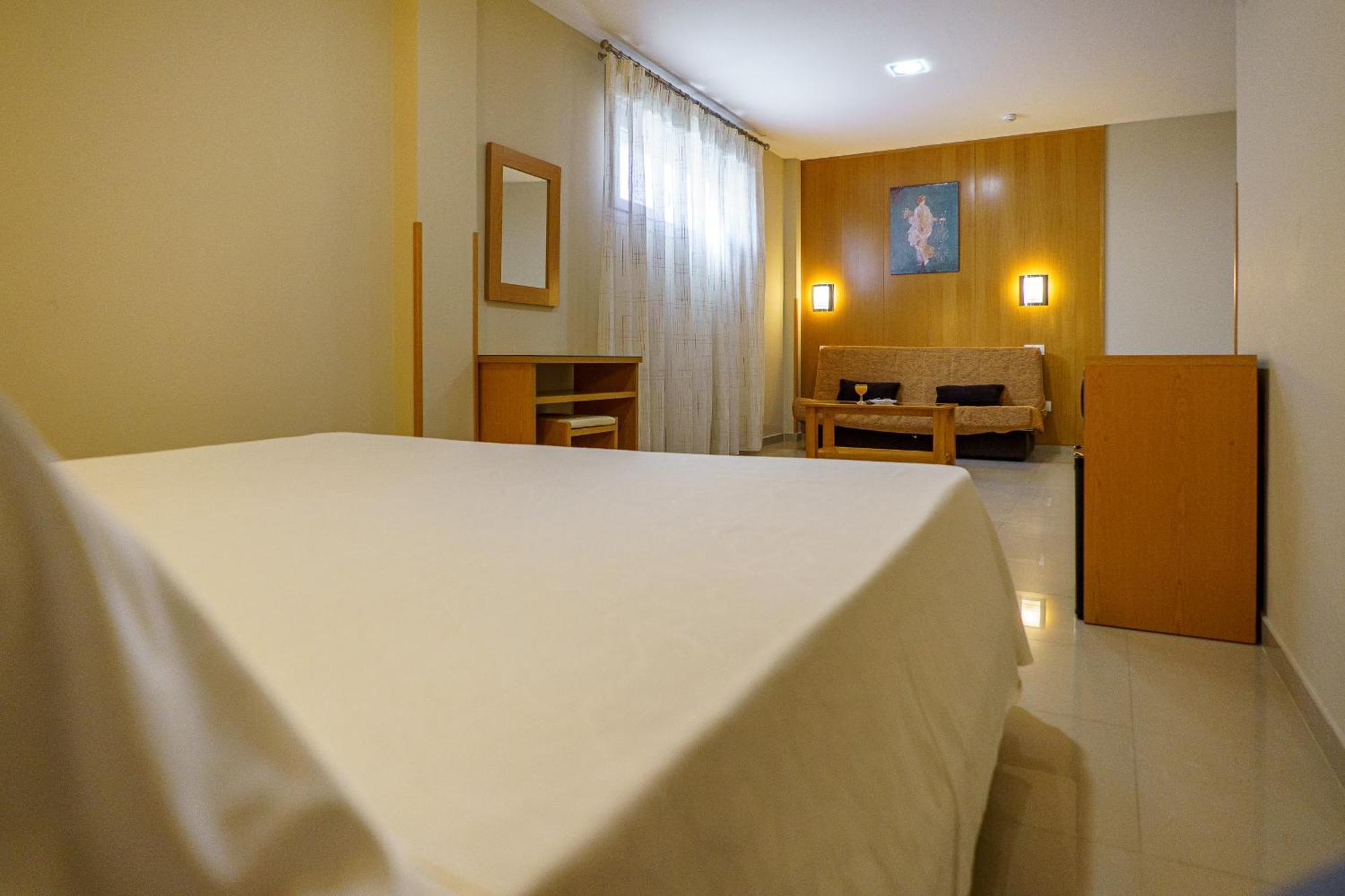 Hostal Acueducto Los Milagros ميريذا المظهر الخارجي الصورة